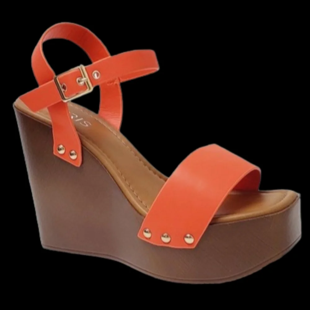 Shoes - Picture 4 of 4